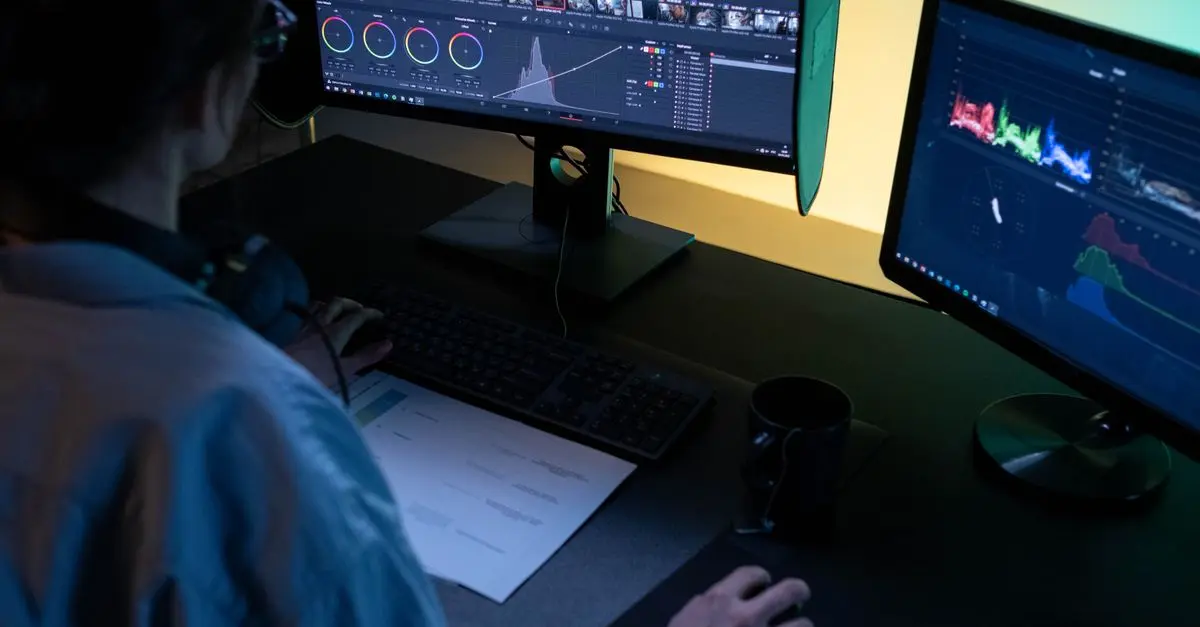 Herramientas esenciales para editores de vídeo online