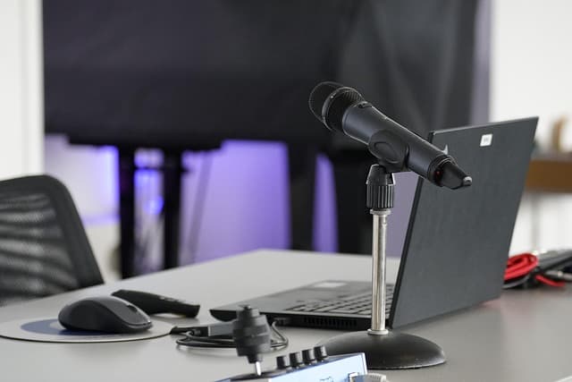 Cómo crear una experiencia de streaming profesional desde casa
